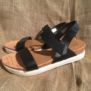 NWT tags a new day sandals